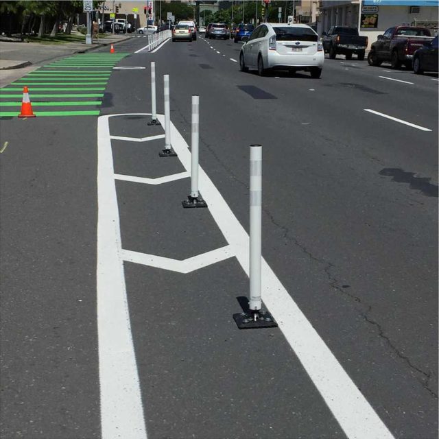 Surface Mount Delineator Spring Loaded Round Top - Kleem Inc.